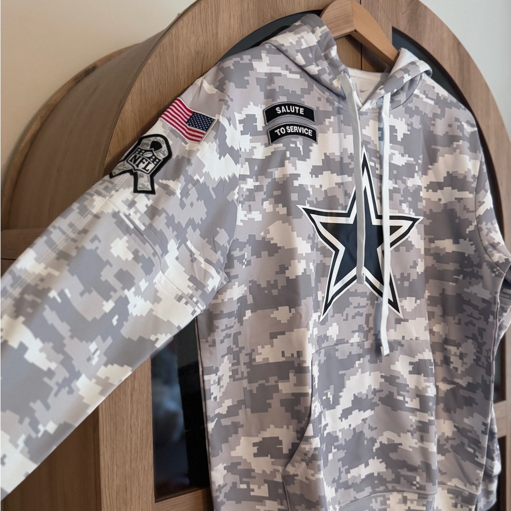 Nike Dallas Cowboys Salute to Service Hoodie XL NWT Camo NFL Military Edition